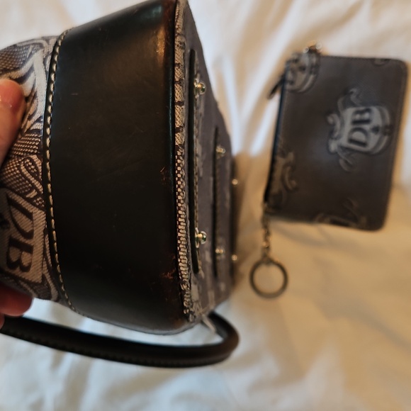 Dooney & Bourke Logo Bag and Pouch - Picture 6 of 10